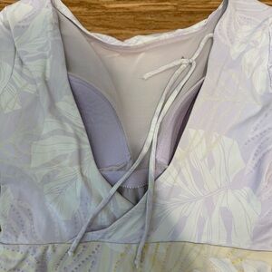 [Not For Sale - Damaged] Calia Pastel Long Sleeve Bodysuit - Size 8